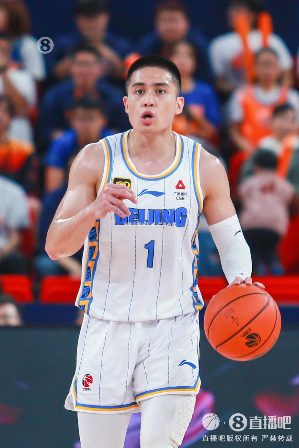 第四節(jié)先生！陳盈駿9中3得11分2板9助&11分全部為第四節(jié)所得！